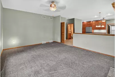 6 Fredericksburg Court, Madison, WI 53718 - Photo 10