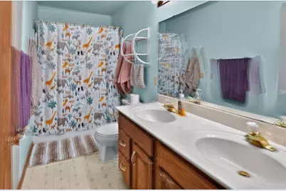 6 Fredericksburg Court, Madison, WI 53718 - Photo 26
