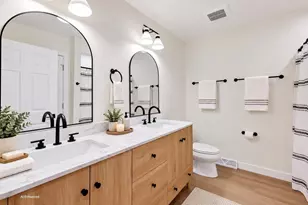 3025 Bradbury Rd, Madison, WI 53719 - Photo 8
