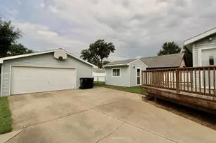 842 Grant St, Beloit, WI 53511 - Photo 2