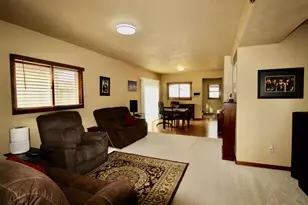 842 Grant St, Beloit, WI 53511 - Photo 6