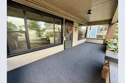 310 E Centerway, Janesville, WI 53545 - Photo 4