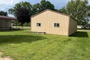 601 Clyde St, Avoca, WI 53506 - Photo 34