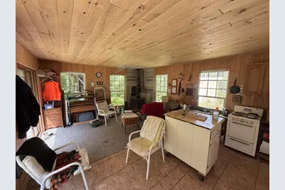 W7355 Horseshoe Lake Avenue, Milford, WI 54451 - Photo 10