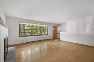 5918 S Hill Dr, Madison, WI 53705 - Photo 6