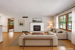 5918 S Hill Dr, Madison, WI 53705 - Photo 4