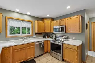 10 Black Stone Cir, Madison, WI 53719 - Photo 22