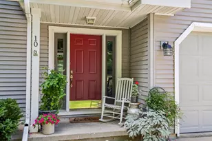 10 Black Stone Cir, Madison, WI 53719 - Photo 4