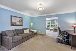 10 Black Stone Cir, Madison, WI 53719 - Photo 8