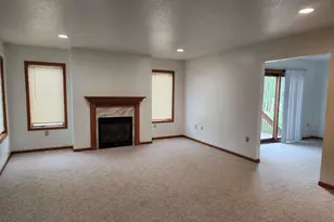 1148 Grandview Ave, Tomah, WI 54660 - Photo 4