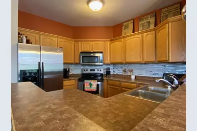 4034 Felland Road, Madison, WI 53718 - Photo 10