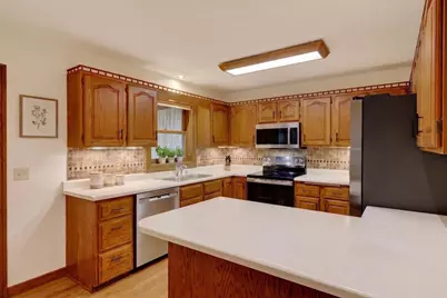 18 Star Fire Court, Madison, WI 53719 - Photo 6