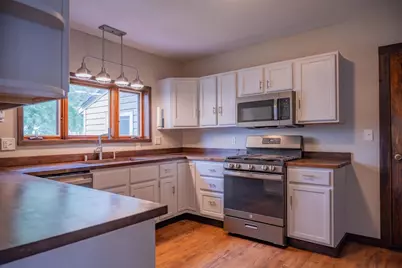 403 Merrill Street, Sparta, WI 54656 - Photo 8