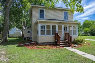 403 Merrill St, Sparta, WI 54656 - Photo 2