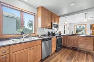 60 W Manchester St, Markesan, WI 53946 - Photo 8