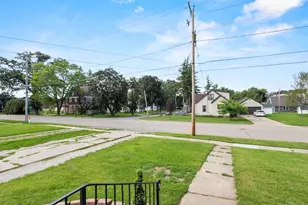 60 W Manchester St, Markesan, WI 53946 - Photo 28