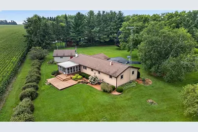2140 N Polzin Road, Janesville, WI 53548 - Photo 30
