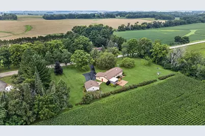 2140 N Polzin Road, Janesville, WI 53548 - Photo 34