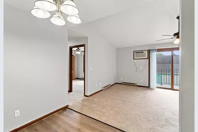 601 E Oak Street, Cottage Grove, WI 53527 - Photo 12