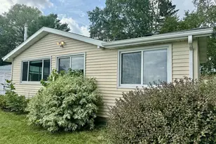 N9384 Idle Hour Dr, Randolph, WI 53956 - Photo 4
