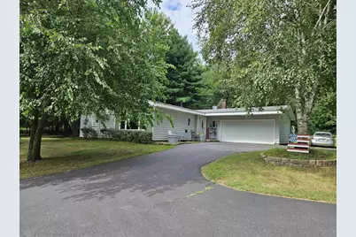 W7254 S Oak Ridge Court, Poynette, WI 53955 - Photo 6