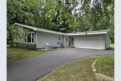 W7254 S Oak Ridge Court, Poynette, WI 53955 - Photo 1