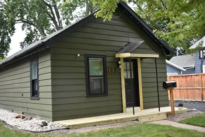 300 E 10th Street, Fond du Lac, WI 54935 - Photo 2