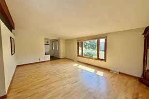 1717 Lakeview Dr, Tomah, WI 54660 - Photo 12