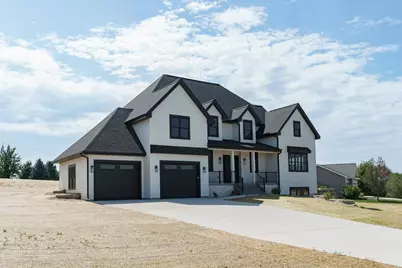 7184 Pfeil Bend, Sun Prairie, WI 53590 - Photo 1
