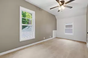 1151 Jenifer St, Madison, WI 53703 - Photo 24