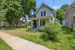 1151 Jenifer St, Madison, WI 53703 - Photo 2