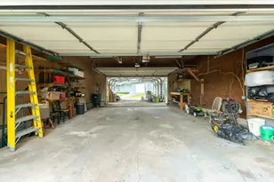 313 13th St, Baraboo, WI 53913 - Photo 38