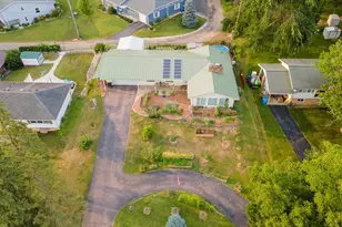 313 13th St, Baraboo, WI 53913 - Photo 46
