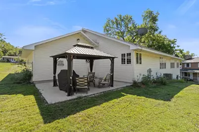 820 River Street, Portage, WI 53901 - Photo 32
