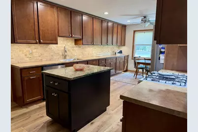 N7541 Sandhill Crane Court, Portage, WI 53901 - Photo 8