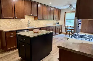 N7541 Sand Hill Crane Ct, Portage, WI 53901 - Photo 8
