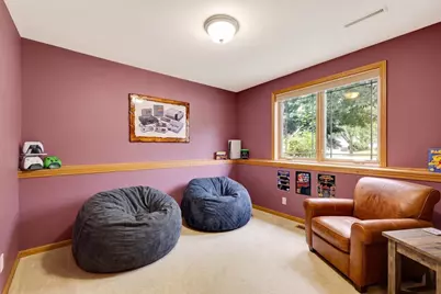 647 Grandview Drive, Sun Prairie, WI 53590 - Photo 38