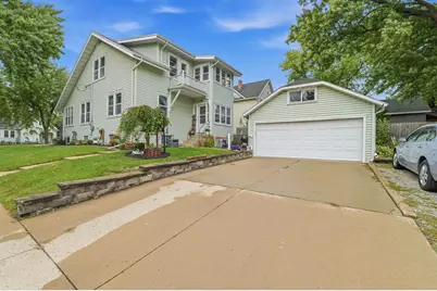 401 York Street, Beaver Dam, WI 53916 - Photo 4