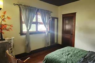 216 Nassau St, Elroy, WI 53929 - Photo 12