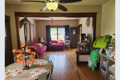216 Nassau Street, Elroy, WI 53929 - Photo 10