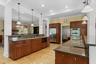 608 Bascom Hill Drive, Baraboo, WI 53913 - Photo 14