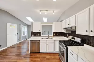 9 Sedona Ct, Madison, WI 53719 - Photo 16