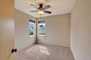 6909 Country Ln, Madison, WI 53719 - Photo 38