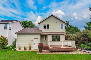 6909 Country Ln, Madison, WI 53719 - Photo 2