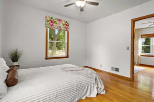 3642 Dennett Dr, Madison, WI 53714 - Photo 16