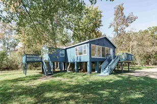 N6448 W Lane Rd, Portage, WI 53901 - Photo 2