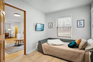 321 Glenway St, Madison, WI 53705 - Photo 14