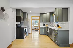 321 Glenway St, Madison, WI 53705 - Photo 24