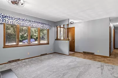 3729 Tripp Road, Janesville, WI 53548 - Photo 10