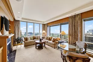 100 Wisconsin Ave, Madison, WI 53703 - Photo 64